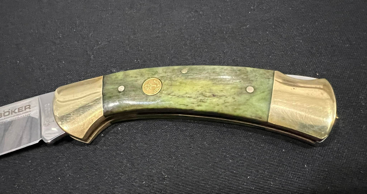 Navaja Boker 3000, Cachas de Hueso Verde