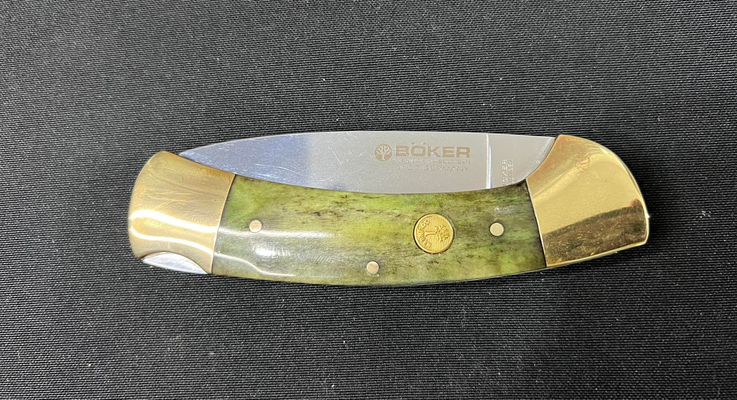 Navaja Boker 3000, Cachas de Hueso Verde